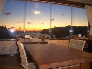 Frühstück (1500 JPY pro Person)