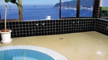 Indoor spa tub