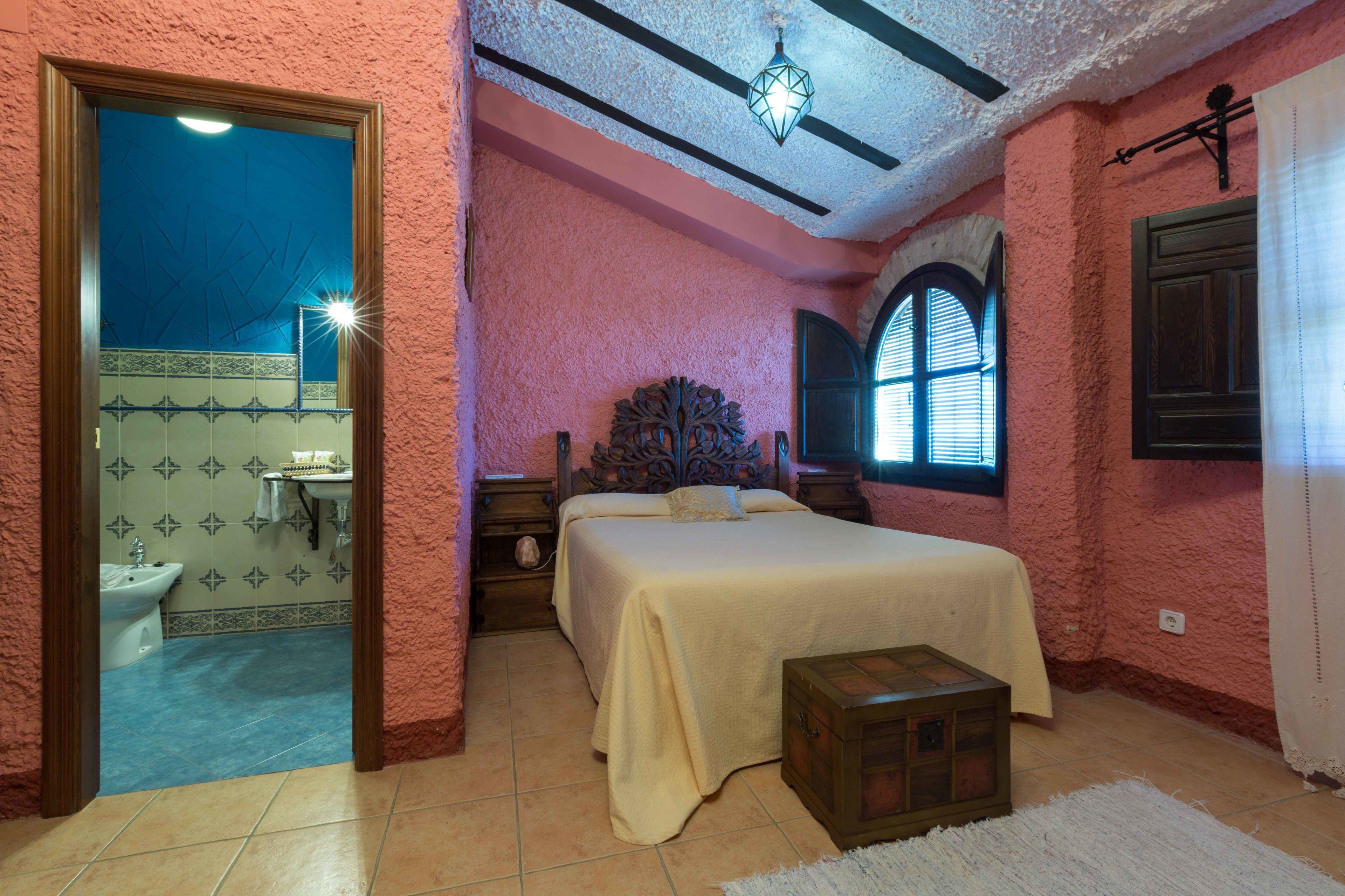 superior double room | individually decorated, individually furnished, desk, blackout curtains