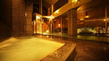 Trị liệu toàn thân, chăm sóc da mặt, liệu pháp ấn huyệt đạo