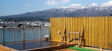 Japanese-style Room, Non Smoking (Tatami 10 mat) | Public bath