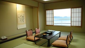 Quarto tradicional (Main Building, Breakfast) | Opções para refeição no quarto