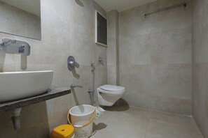 Bathroom - Hotel Volga (Ahmedabad)