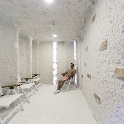 Espace de soins pour les couples, sauna, bain à remous, hammam, hammam