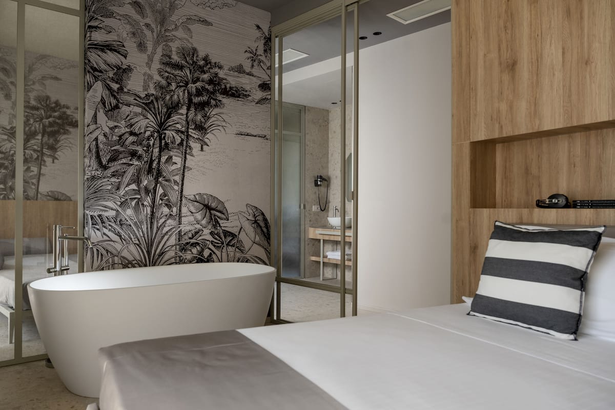 Suite | 1 chambre, draps italiens Frette, couette en duvet d'oie