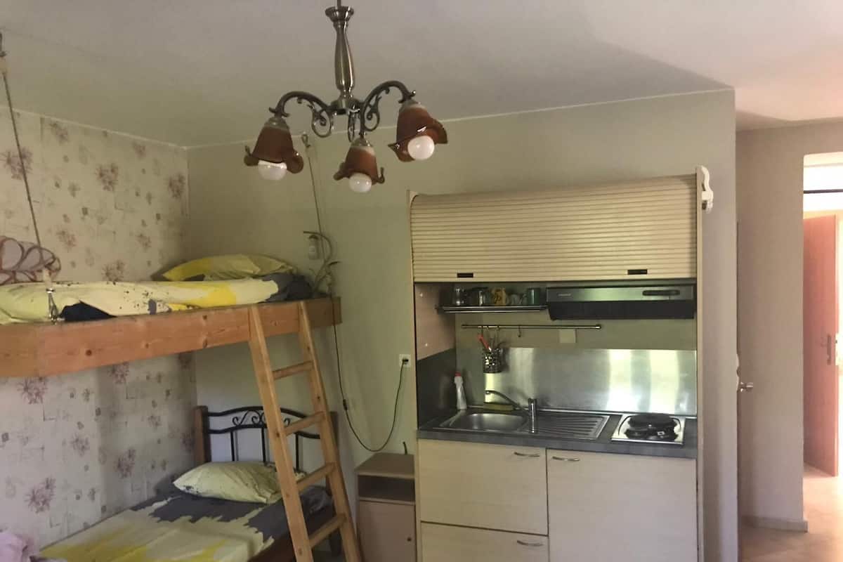 Tripla Standard, 1 camera da letto | Insonorizzazione, ferro/asse da stiro, Wi-Fi gratuito
