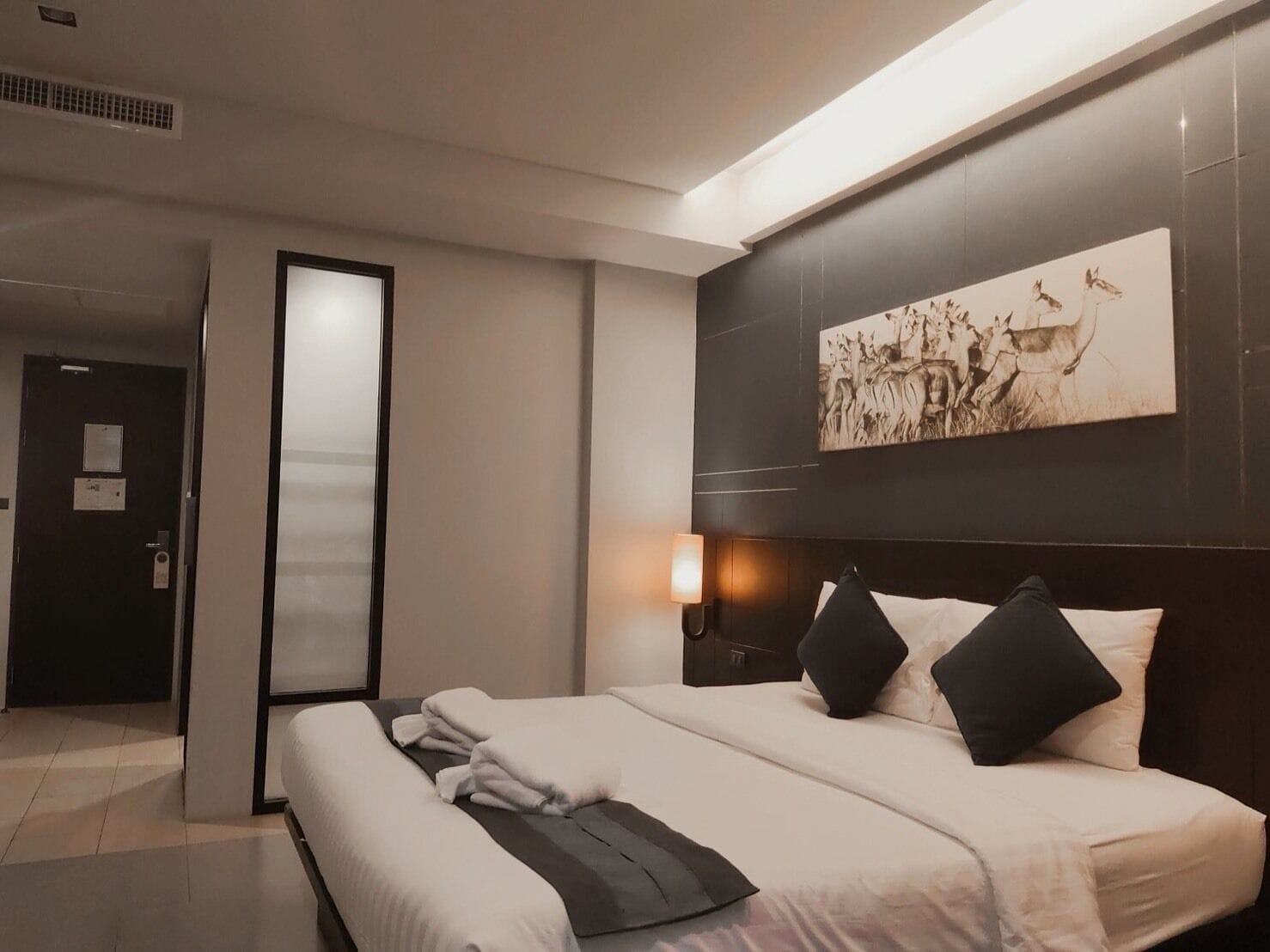 superior double room | 1 bedroom, desk, soundproofing, free wifi