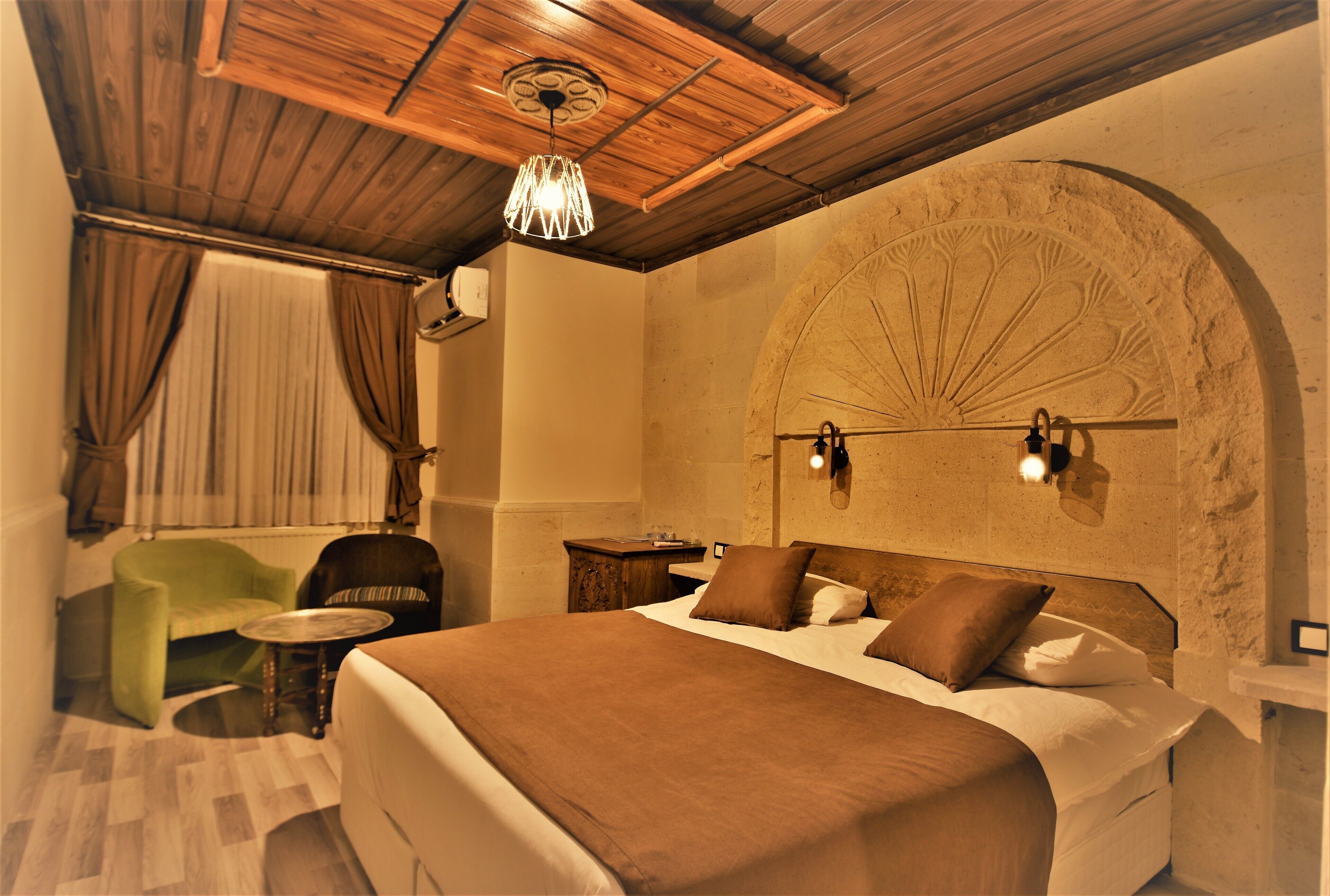 Kamar Double atau Twin Standar | Minibar, brankas, dan Wi-Fi gratis