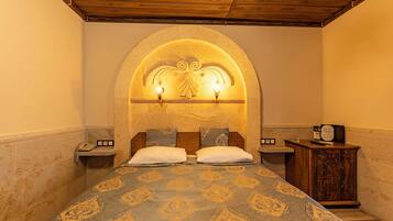 Standard Double or Twin Room | Minibar, in-room safe, free WiFi