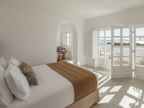 Cave Suite, Private Pool, Sea View