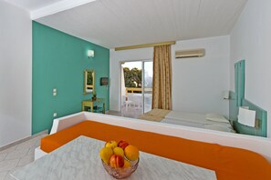 Coffres-forts dans les chambres, bureau, chambres insonorisées