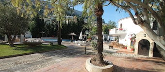 Sunsea Village Apts