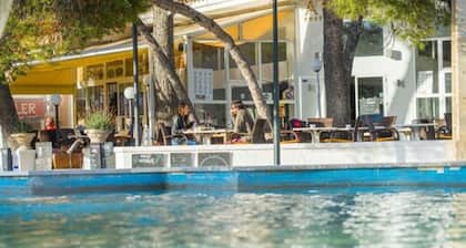Hostal Alcina