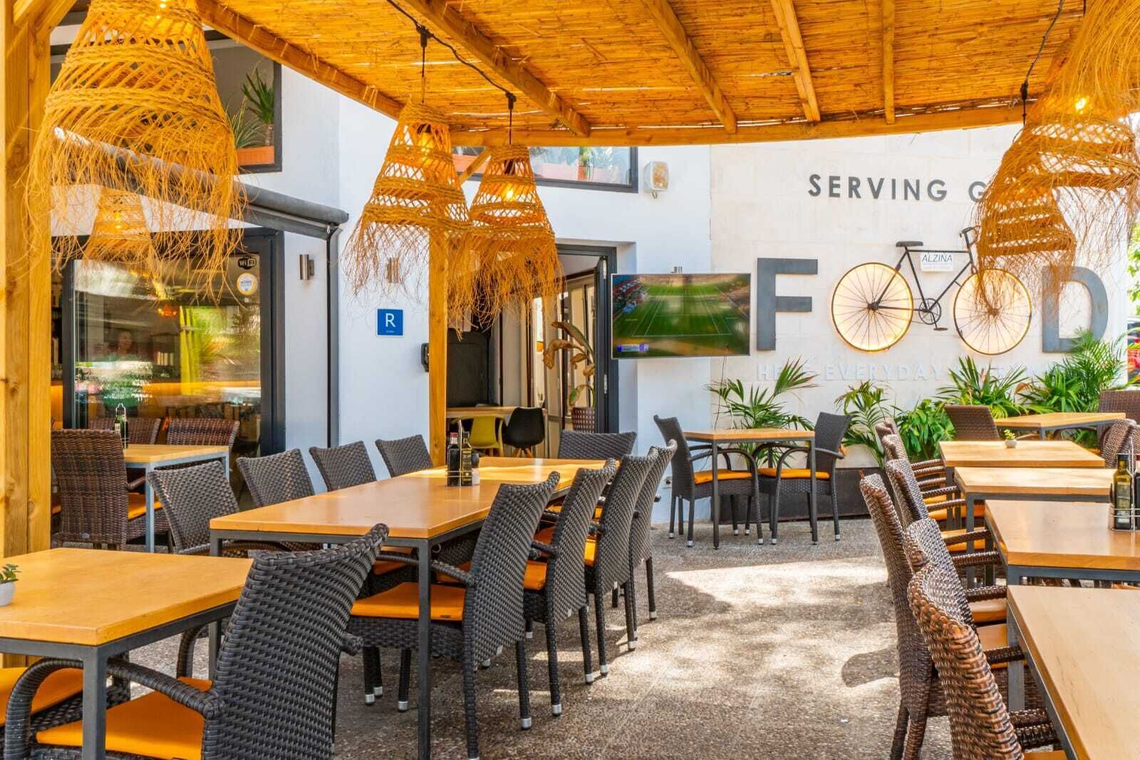 Photo - Hostal Alzina