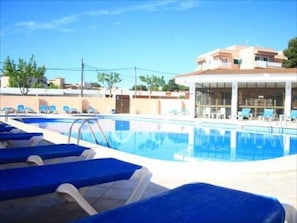 Pool - Hostal Alcina (Capdepera)
