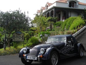 Free self-parking - Hotel La Palma Romántica (Barlovento)