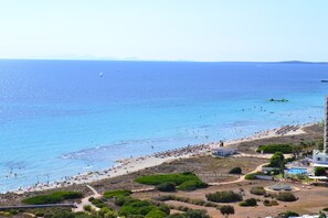 Scuba diving, windsurfing, surfing, sailing - Villas Finesse (Alayor)