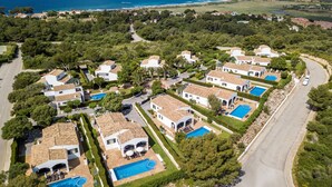 WiFi (surcharge), bed sheets - Villas Finesse (Alayor)