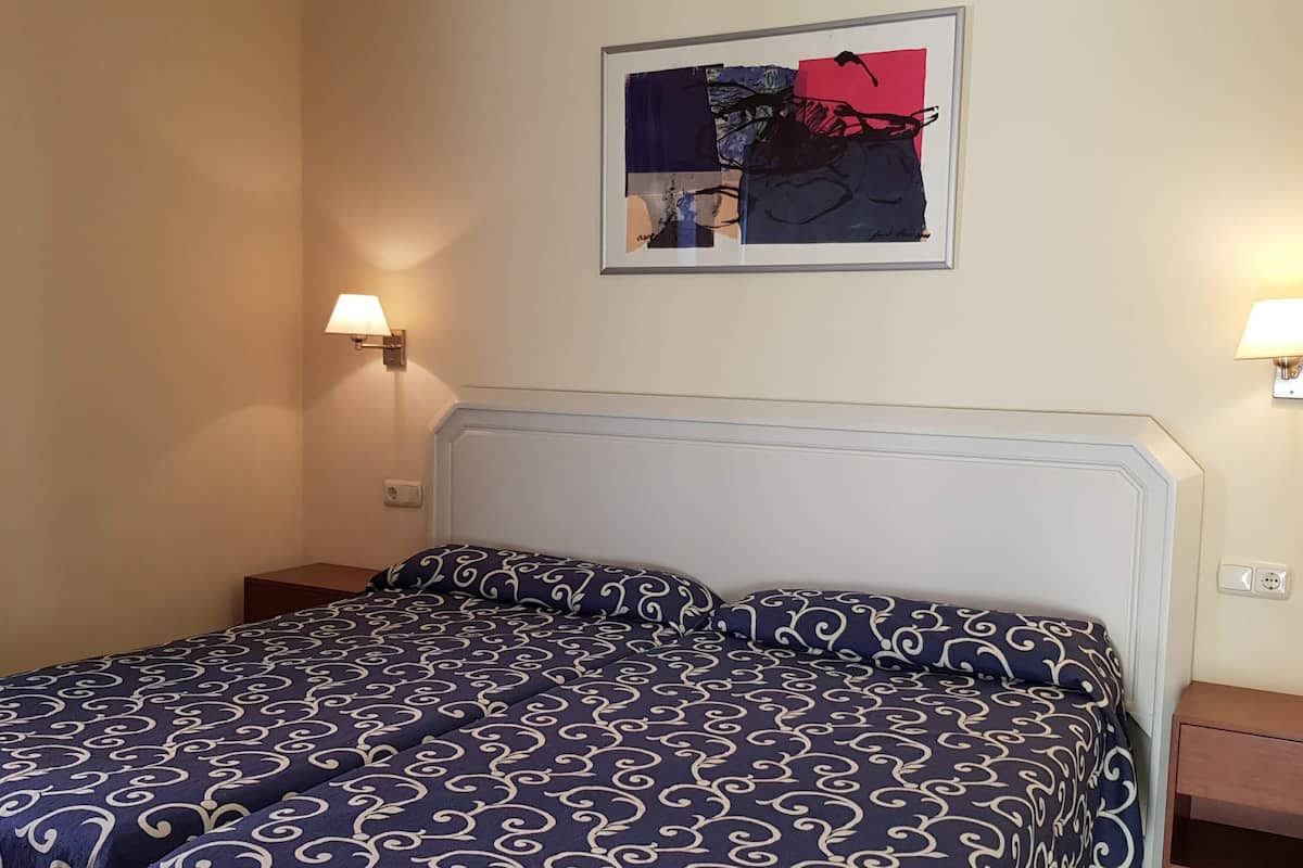 Classic Apartment, 1 Bedroom, Terrace (1 Adult) | 2 bedrooms, in-room safe, free WiFi, bed sheets