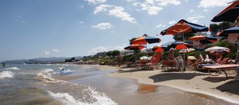 Christiana Beach - All Inclusive