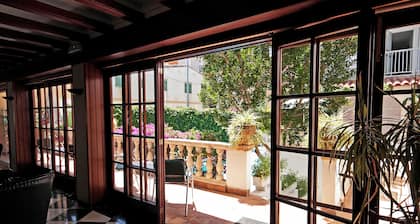 Hostal Ca's Bombu