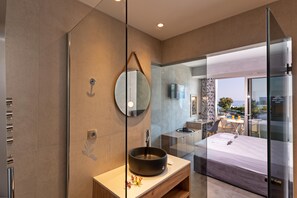 Room - Kathrin Beach Hotel (ADELIANOS KAMPOS)