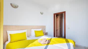 Iron/ironing board, Internet