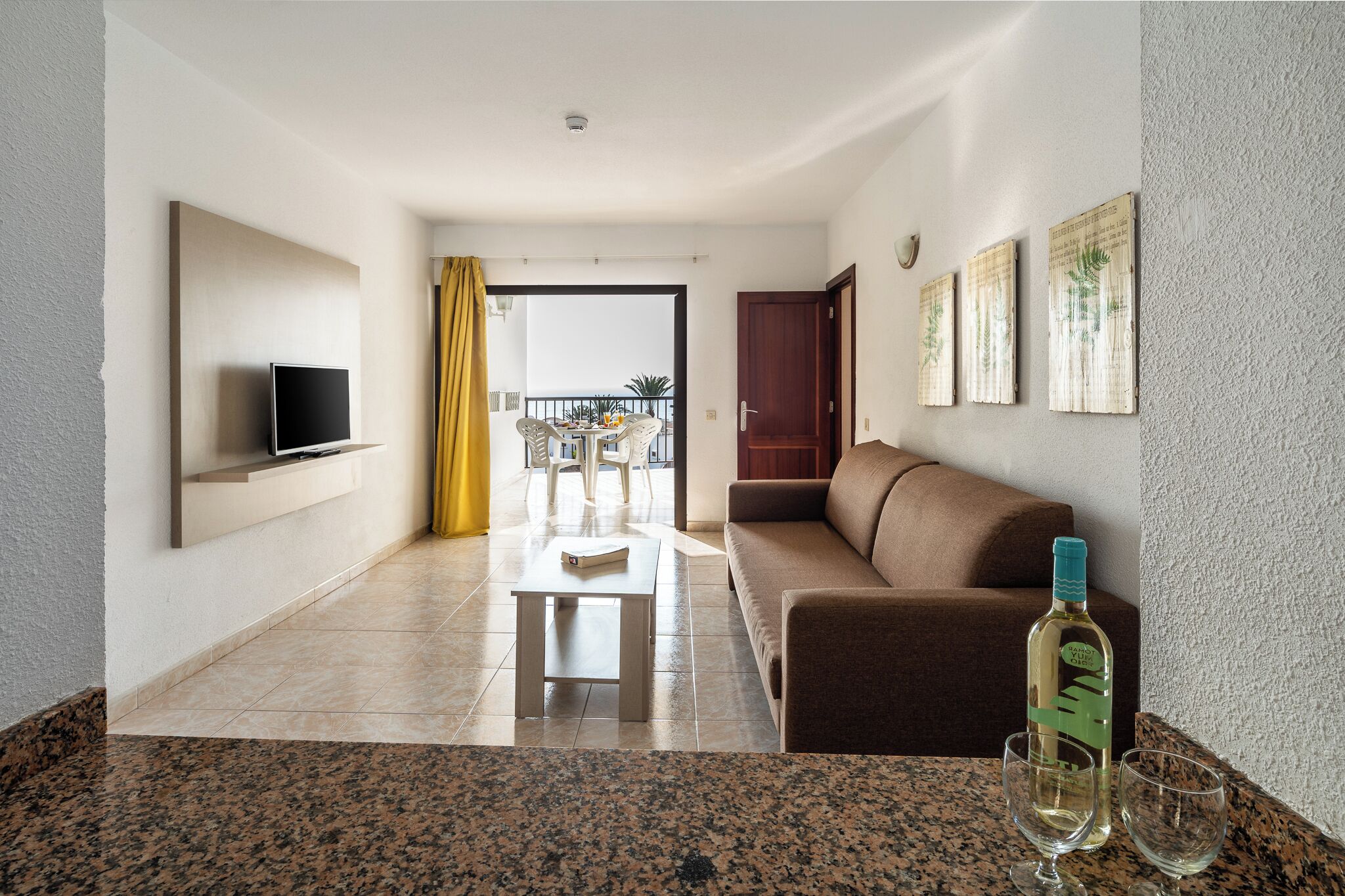 Iron/ironing board, internet