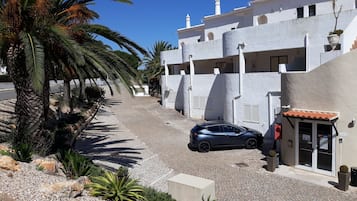 Entrada de la propiedad