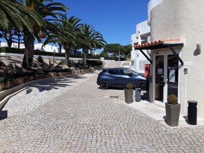 Entrada de la propiedad