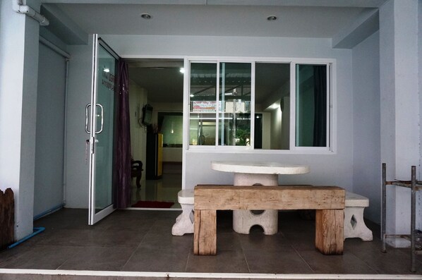 Family Room | In-room safe, desk, free WiFi - Nong New House 1 (Cha-am)