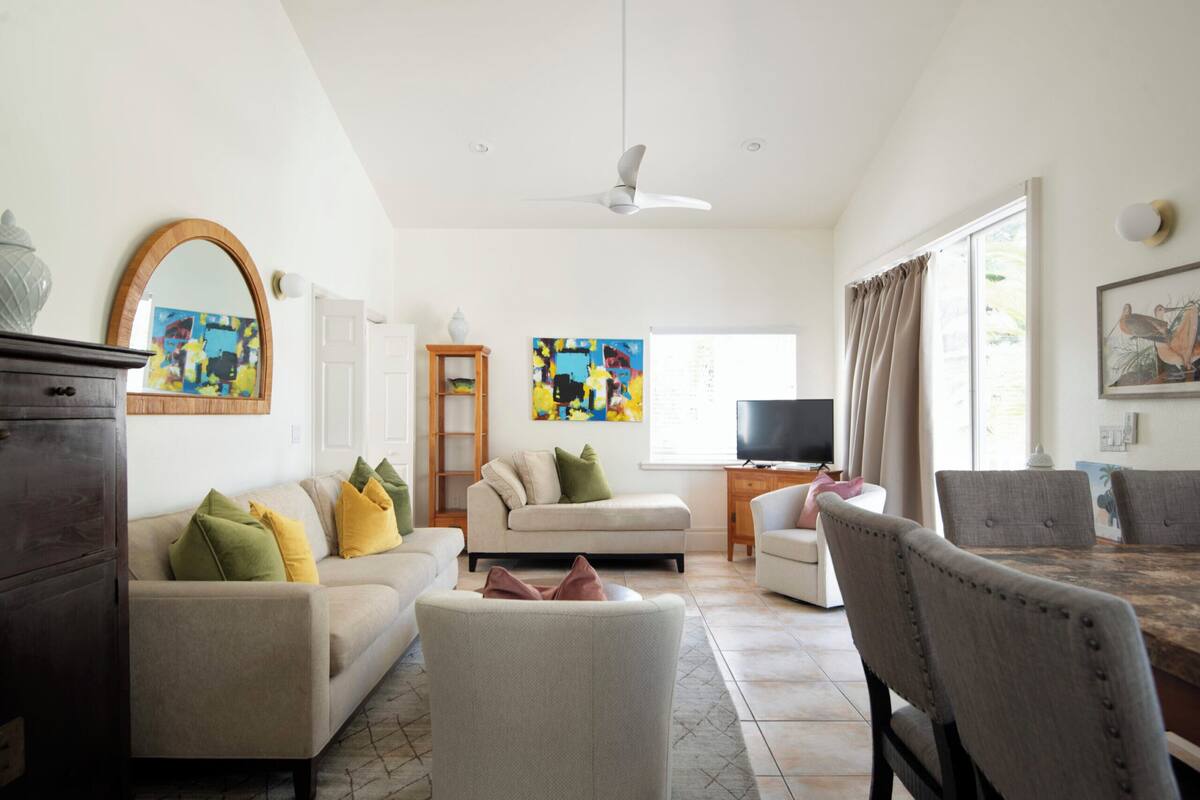 Suite, 2 Bedrooms | Living area | Flat-screen TV, DVD player