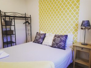 In-room safe, free WiFi