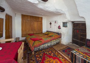 Habitación cuádruple | Escritorio y wifi gratis 