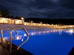 15 outdoor pools - Orient Hotel & Resort (Pyeongchang)