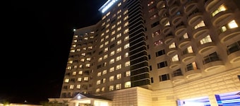 Orient Hotel & Resort