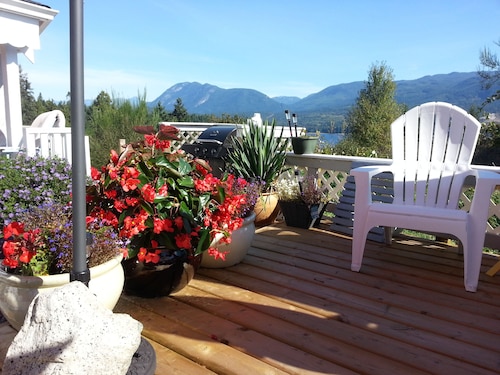 Above The Inlet B&B and Vacation Rental