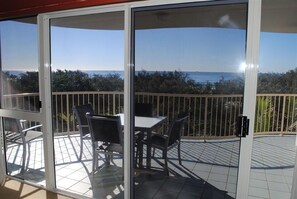 Apartment, 3 Bedrooms (Top Floor) | Balcony - Surfside on the Beach (Buddina)
