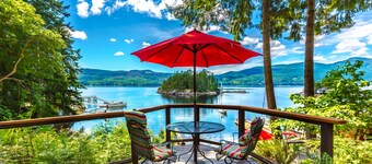 Tranquility Bay Waterfront Inn