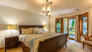 1 bedroom, premium bedding, pillow-top beds, iron/ironing board