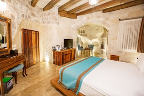 Deluxe Double Room, 1 Double Bed, Non Smoking, Courtyard View | View from room