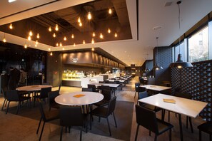 Buffet - GLAD Yeouido (Seoul)