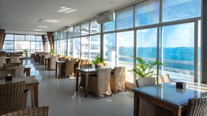 Nhà hàng