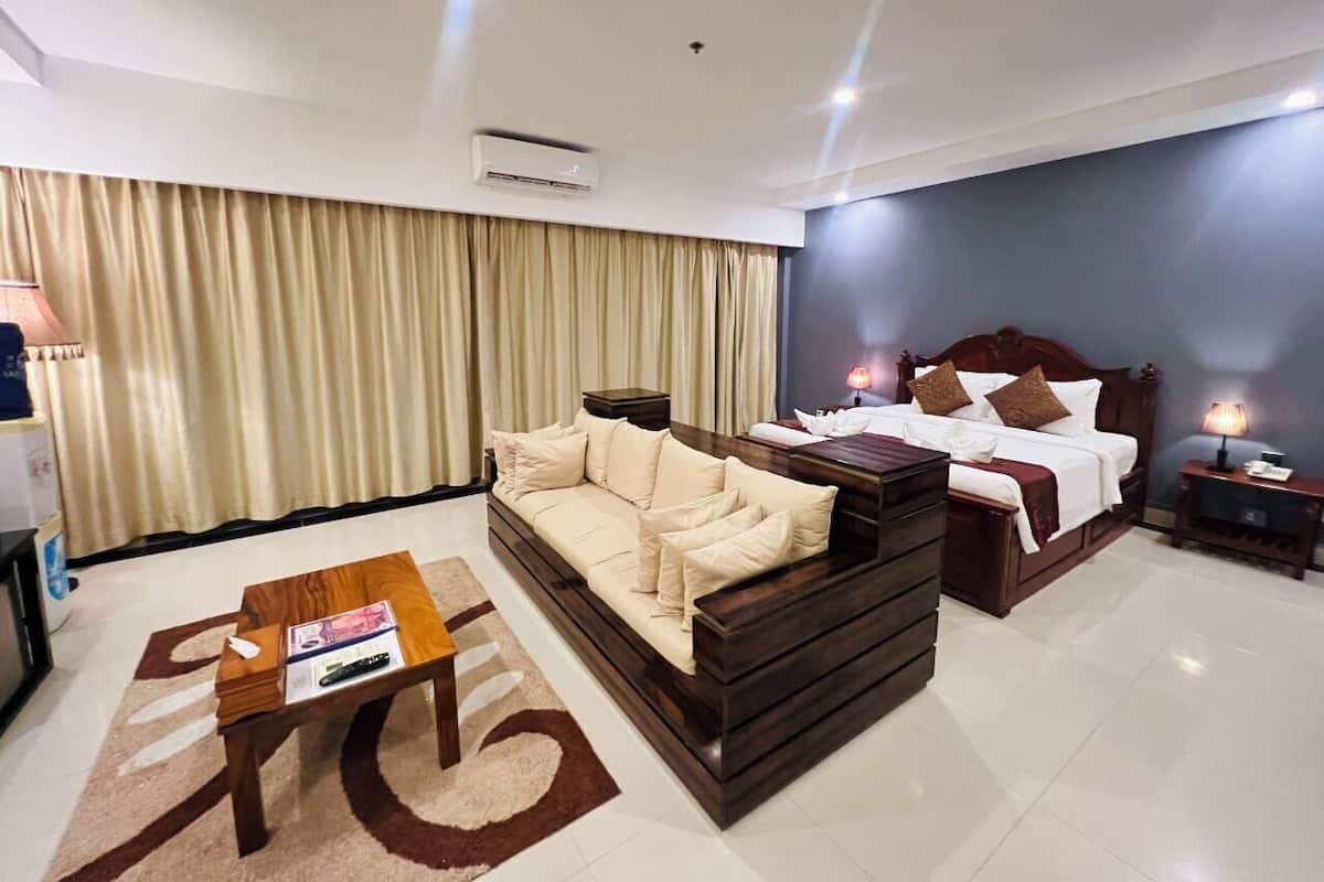 Superior Suite | 1 bilik tidur, peralatan tempat tidur premium, gebar bulu kapas 