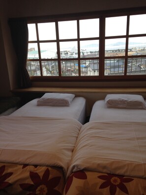 Free WiFi - Gamagori Orange Pension (Gamagori)