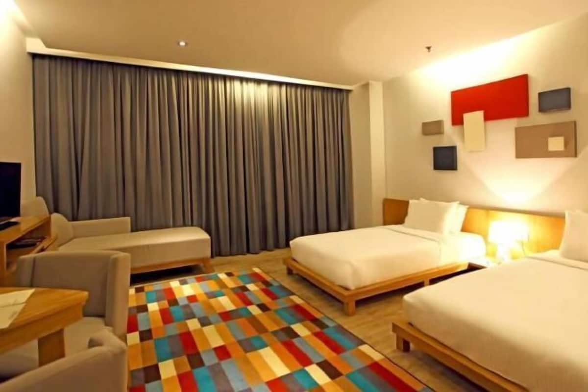 In-room safe, iron/ironing board, rollaway beds, free WiFi