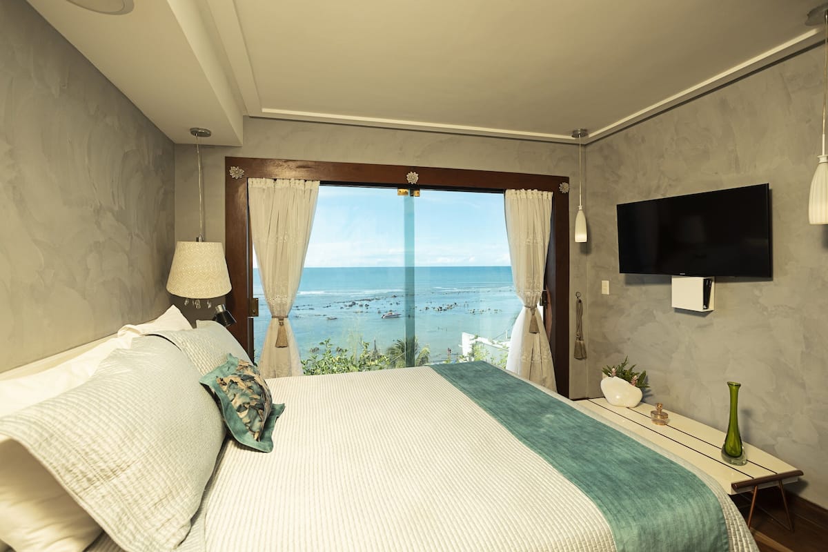 Suíte standard | 1 camera, minibar, una cassaforte in camera, tende oscuranti