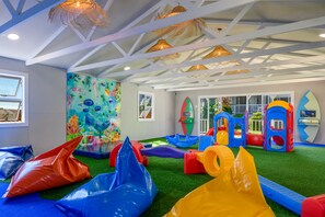 Children's play area - indoor - Formosa Bay (Plettenberg Bay)