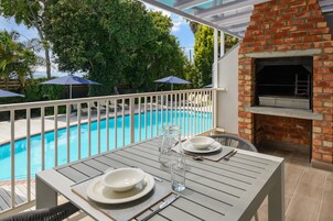 Studio Apartment with Patio | Balcony view