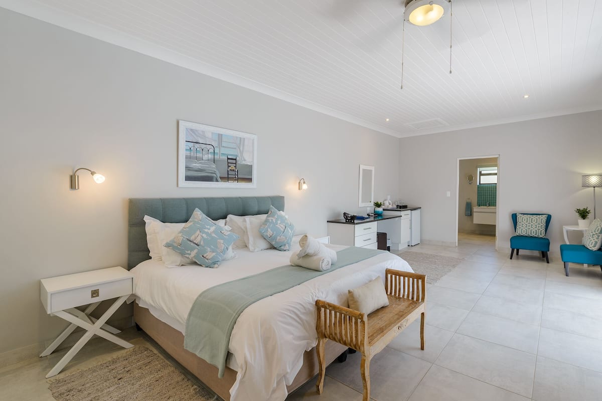 One Bedroom Apartment with Patio
